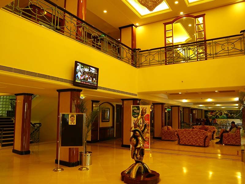 Fortune Select Grand Ridge, Tirupati - Member Itc Hotels' Group Kültér fotó The lobby of the hotel
